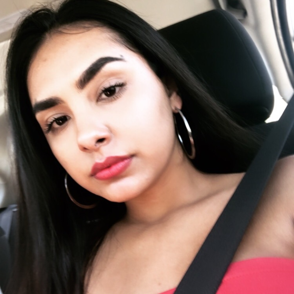 Meet your Posher, Brea